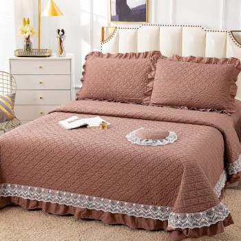 Cuvertura de pat cu volane 4 piese COD DEC05 Cuvertura de pat cu volane 4 piese COD DEC05