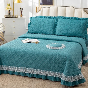 Cuvertura de pat cu volane 4 piese COD DEC08 Cuvertura de pat cu volane 4 piese COD DEC08