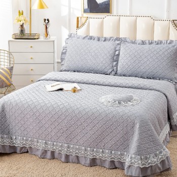 Cuvertura de pat cu volane 4 piese COD DEC10 Cuvertura de pat cu volane 4 piese COD DEC10