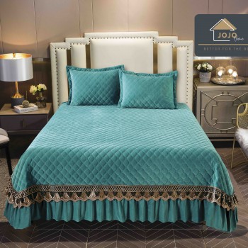 Set Cuvertura catifea  3 piese cu broderie CBF03 Set Cuvertura catifea  3 piese cu broderie CBF03