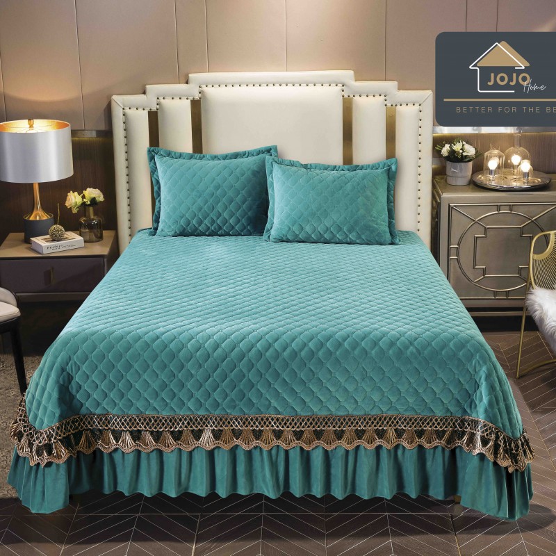 Set Cuvertura catifea 3 piese cu broderie CBF03 Set Cuvertura catifea 3 piese cu broderie CBF03