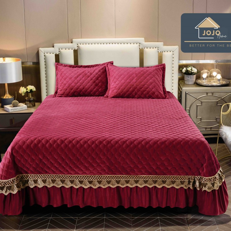 Set Cuvertura catifea 3 piese cu broderie CBF04 Set Cuvertura catifea 3 piese cu broderie CBF04
