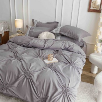 Lenjerii finet 6 piese brodate cu inimioare COD BRO05 Lenjerii finet 6 piese brodate cu inimioare COD BRO05